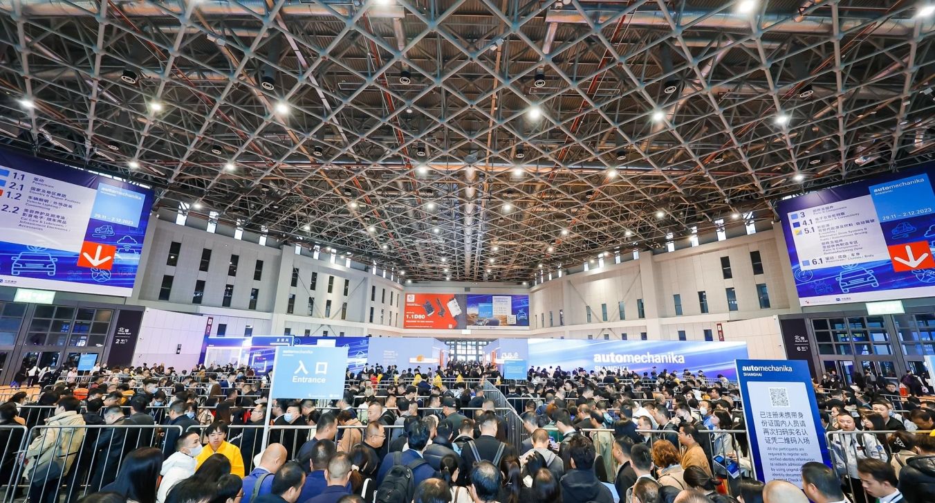 上海展臺搭建，從設計草圖到實景呈現(xiàn)的全流程解析