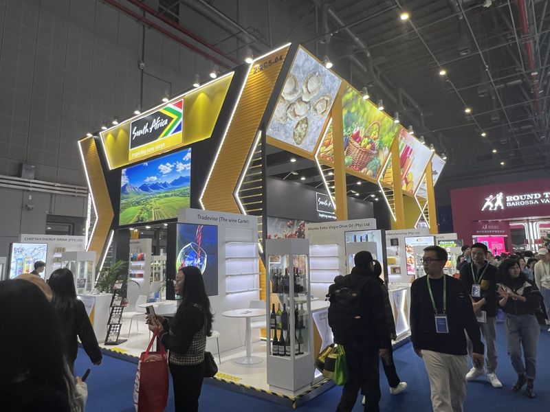 德國(guó)跨境光伏展全流程展臺(tái)搭建